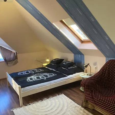 Lägenhet Kenezy Szallas *